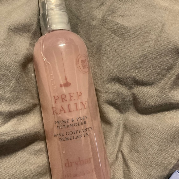 Drybar prime and prep detangler 5 oz bottle. - Picture 1 of 2